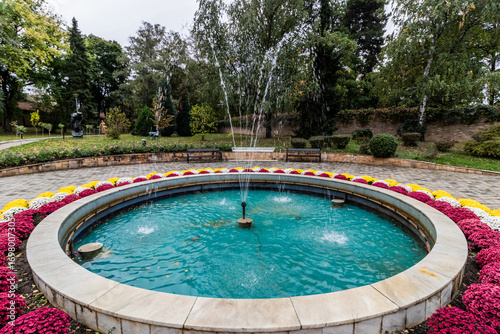 Bilde på lerret Fountain at the grounds of the Museum of Yugoslavia in Belgrade, Serbia