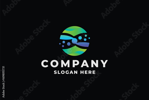 Abstract Clean Circle Logo
