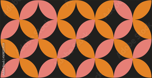 Geometric pattern of interlocking circles on black