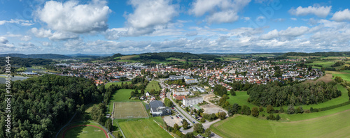 Luftbild, Panorama von der Stadt Stockach