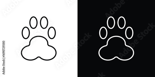 Paw icons. Stroke line art icons