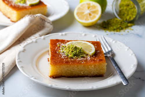 Revani - sweet semolina cak...