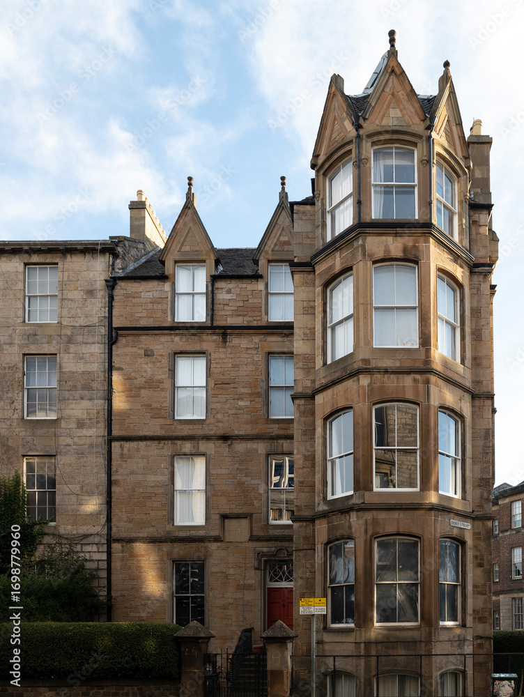 Fototapeta premium Traditional Victorian tenement building in Edinburgh, Scotland, United Kingdom