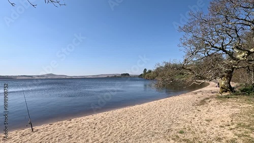 Les Monts d'Arrée vus depuis le lac de Brennilis en Bretagne