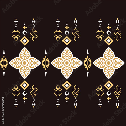 Pattern Symmetrical