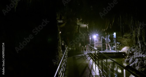 In-depth experience of Okinawa Gyokusendo stalactite cave