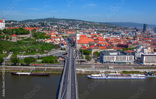 Canvas Print Aerial panorama of the Slovakian capital city of Bratislava overlooking the Rive