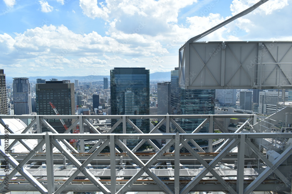 Fototapeta premium 大阪 ビル 梅田スカイビル タワー