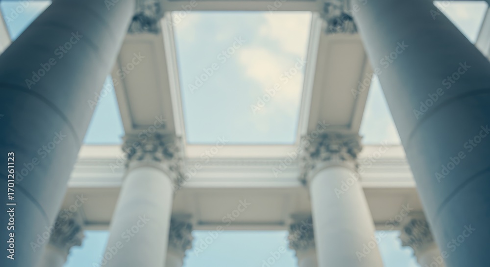 Obraz premium Blurred view of classic columns and a skylight