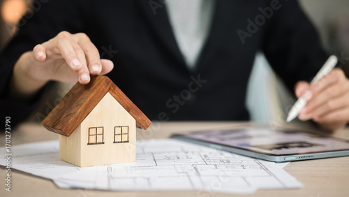 Konstfotografi Real Estate Investment Planning with House Model on Blueprints – Property Financ