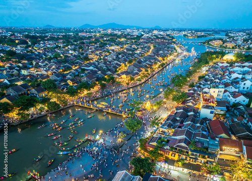 Schilderij op canvas Aerial view of Hoi An ancient town, Vietnam