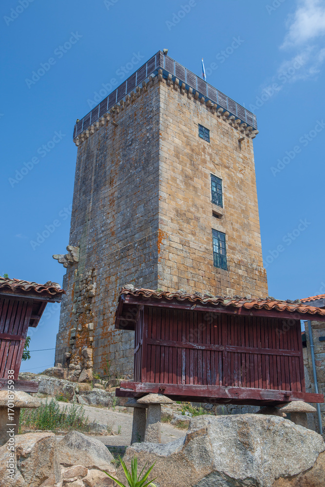 Fototapeta premium Vilanova dos Infantes, Ourense, Spain
