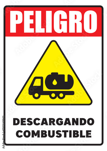 Rótulo para imprimir peligro descargando combustible