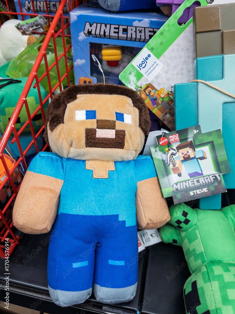 Fototapeta premium Minecraft Steve Plush Toy for Kids - Soft Stuffed Animal