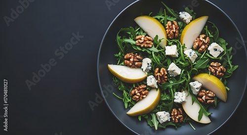 Delicious Pear and Walnut Salad with Blue Cheese.