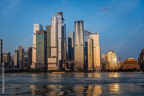 Fotografía Hudson Yards skyscrapers with river view in daylight