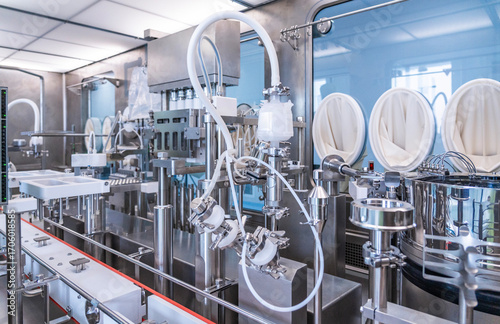 Biomedical pre-filled syringe filling production line