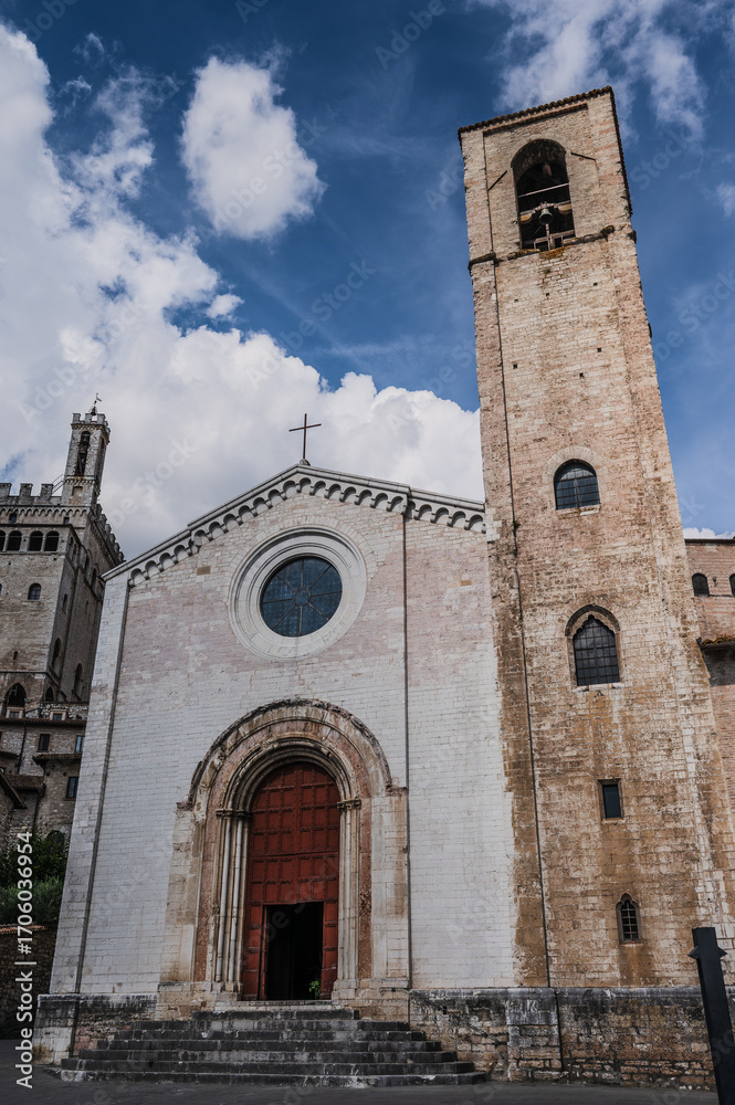 Fototapeta premium Gubbio – Umbria. Church - of - San - Giovanni – Battista
