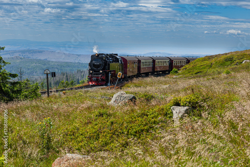 Harzer Schmalspurbahn am Brocken mit Dampflock