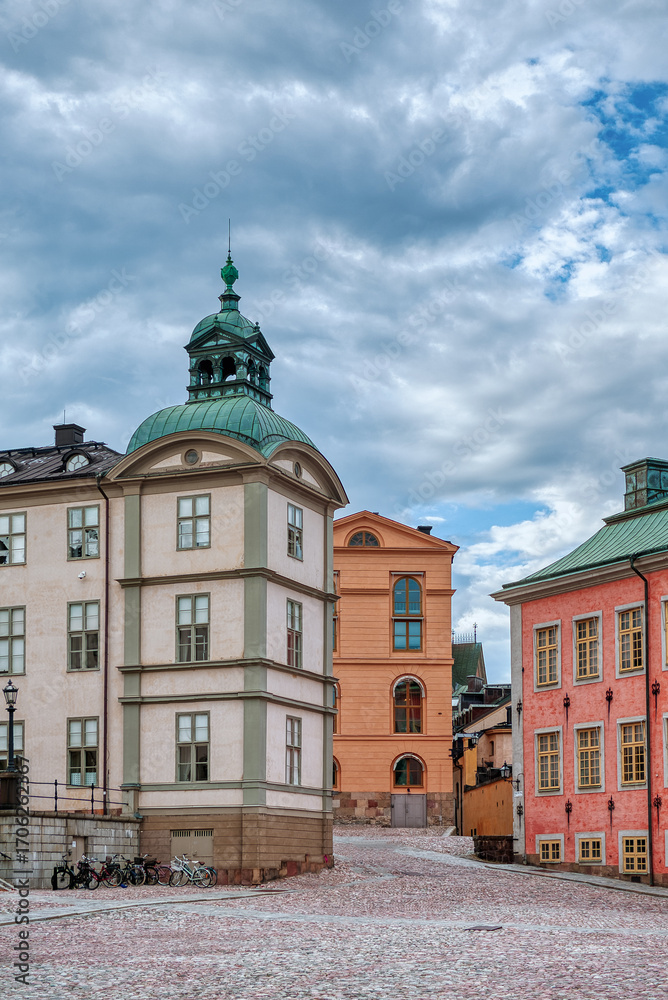 Obraz premium Stockholm, the capital of Sweden, encompasses 14 islands and more than 50 bridges in a vast archipelago in the Baltic Sea.
