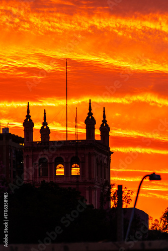 Vászonkép atardecer calido asuncion paraguay