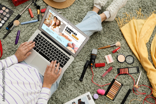 Female beauty blogger with ...