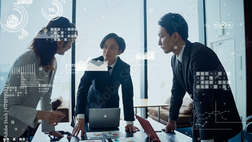 Tableau sur toile 会議するビジネスパーソンのグループと統計データ