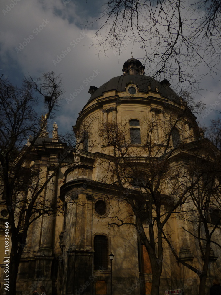 Obraz premium church in the evening