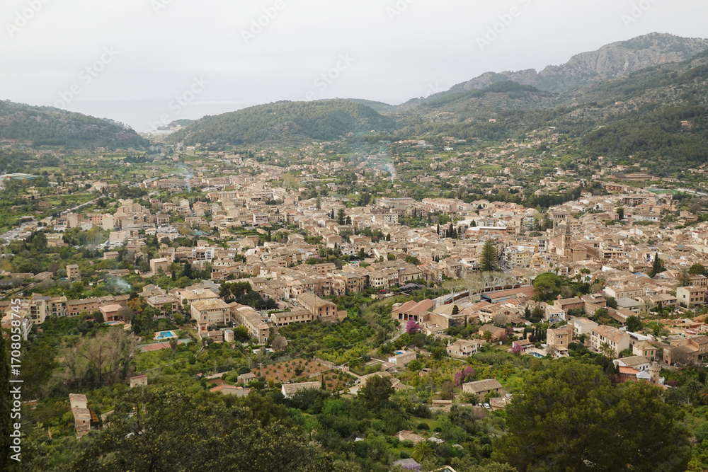 Fototapeta premium The panorama of Soller from Ses Tres Creus, Mallorca, Spain 