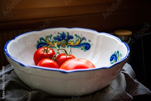 Tomaten in Schüssel