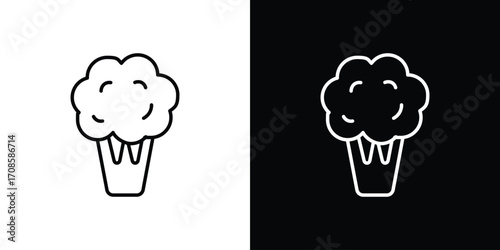 Cauliflower icon in line design. Editable stroke icons.