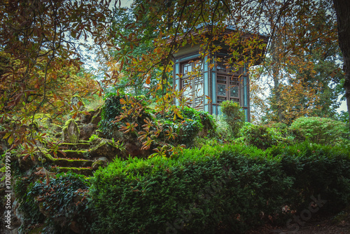 Photos Pavillon asiatique du jardin de la maison Caillebotte