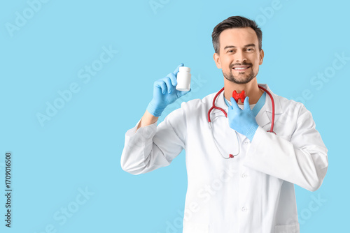 Male endocrinologist with t...