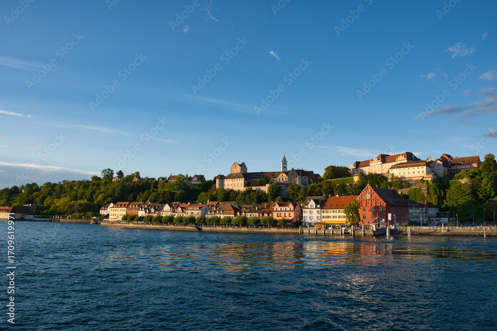 Obraz premium Bodensee, abends vor Meersburg