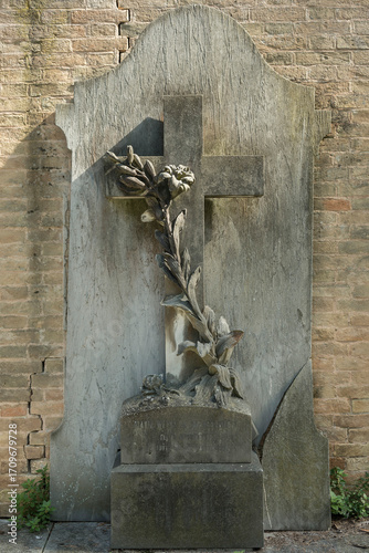 Friedhof, Grabstein, Statue	