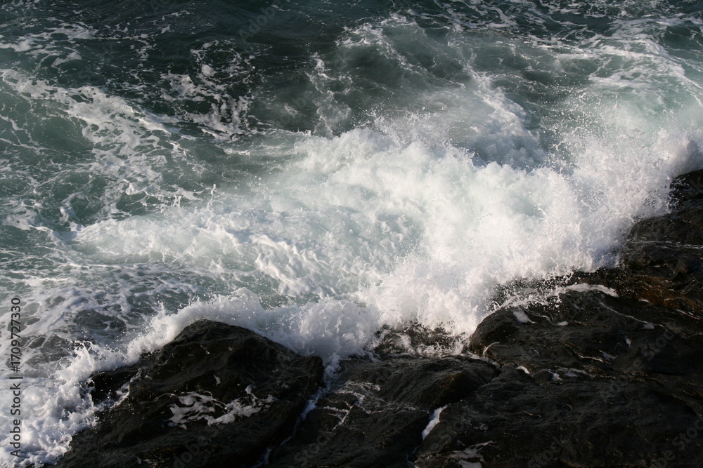 Fototapeta premium atlantic ocean in brittany in france 