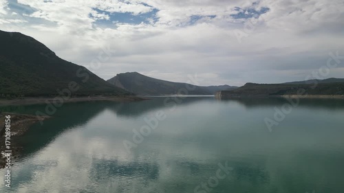 Embalse de Canelles-Congost de Montrebei-Finestres-Congost de Fet-Lleida