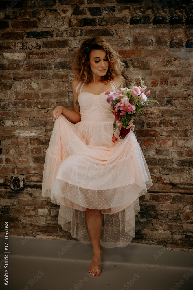 Fototapeta premium girl in a white dress