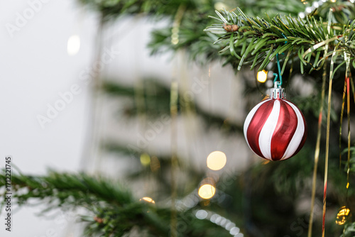 Festive Christmas image fea...