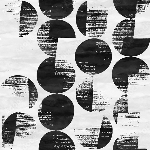 Monochrome Watercolor-Dyed Variegated Broken Dots Pattern