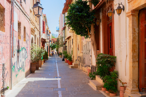 Fototapeta Naklejka Na Ścianę i Meble -  cosy street of Rethymno, Crete, Greece