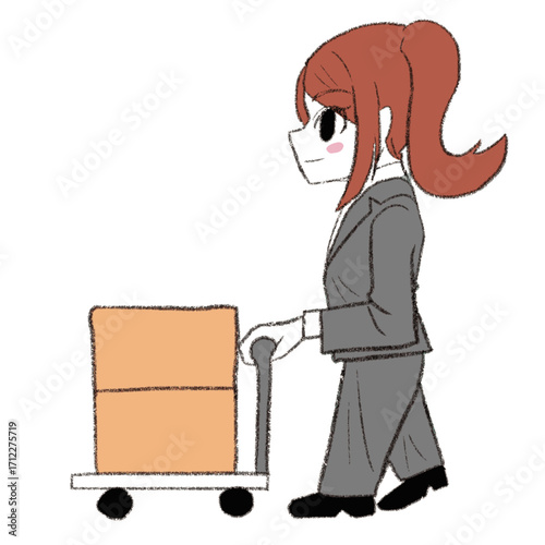 段ボールを台車で運んでいるスーツの女の子