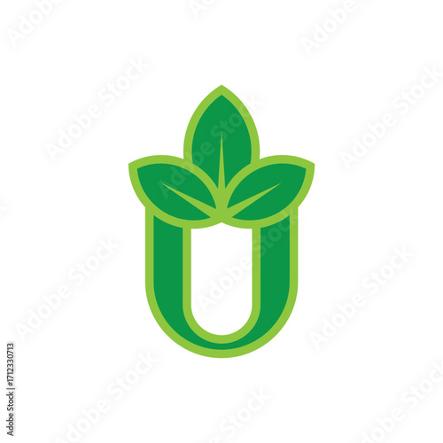Green Leaf Design Featuring Organic and Eco-Friendly Symbolism