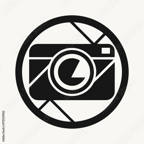 Minimalist camera lens icon design with a modern clean aesthetic for photography branding