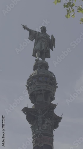 escultura de cristobal colon barcelona españa APPLE PRO RES
