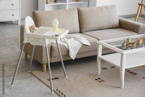 Baby highchair with toys an...