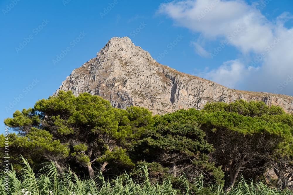 Φωτογραφία On the photo is the mount Monte di Monaco in San Vito Lo Capo, in the Trapani region of Sicily, Italy