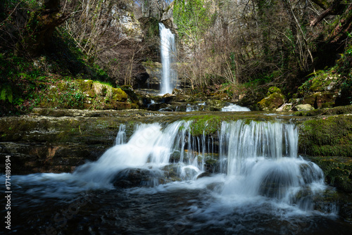 Photos Landscape in the area surrounding the Cascada de las Pisas and the village of Villabáscones de Bezana