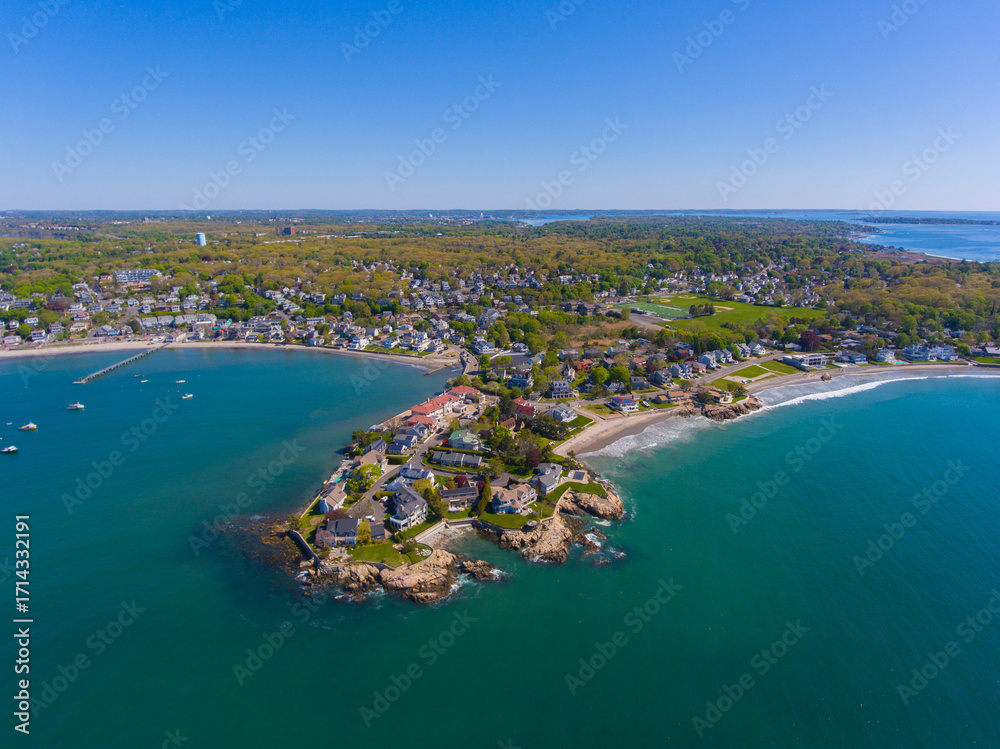 Fototapeta premium Lincoln House Point and luxurious coastal mansions aerial view between Fishermans Beach and Eisman's Beach in town of Swampscott, Massachusetts MA, USA. 