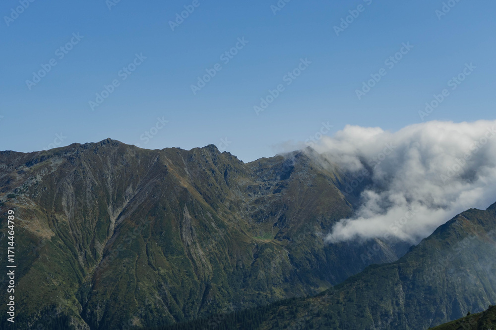 Fototapeta premium fagaras mountains ridge high mountain peaks on sunny day